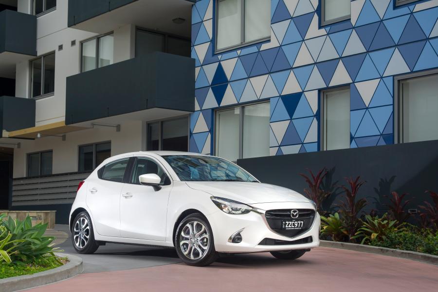  Mazda2 Genki (DJ) 2014 года  (AU) (фото 3 из 42)
